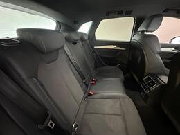 Audi Q5 YX19ODE
