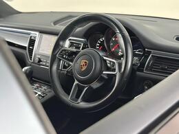 Porsche Macan RK67LWA