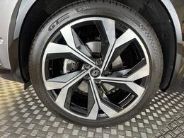 Renault Austral SL74FLN