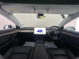 Tesla Model 3 AF72UXZ