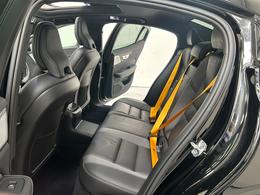 Volvo S60 YJ69VFT