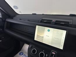 Land Rover Defender 90 WG25BLZ
