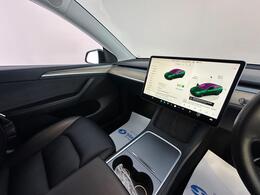 Tesla Model Y GJ22UHF