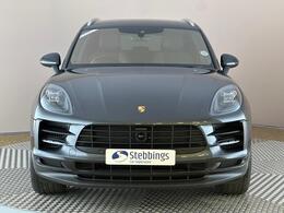 Porsche Macan AJ19VYM