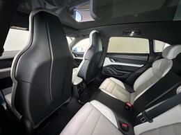 Porsche Taycan LV71XCL