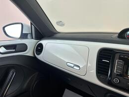 Volkswagen Beetle NA64UNW