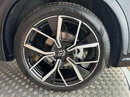 Volkswagen Tiguan KO74HFK