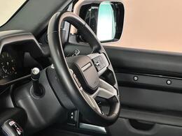 Land Rover Defender 90 GX74TZE