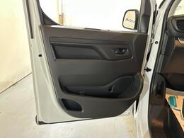 Vauxhall Vivaro DN24YLM