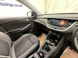 Vauxhall Grandland X VK20RDU