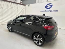 Renault Clio YE71SWN