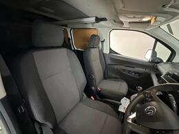 Vauxhall Combo FE70OOB