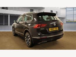 Volkswagen Tiguan KW69VUB