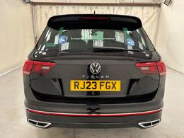 Volkswagen Tiguan RJ23FGX