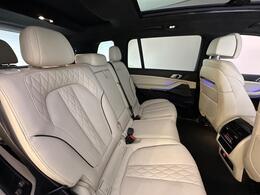 BMW X7 PJ24OUP