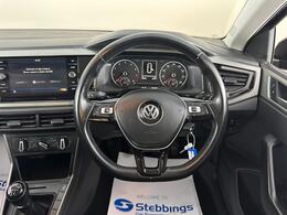 Volkswagen Polo FP18XLA