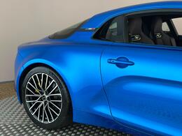 Alpine A110 CL73KHJ