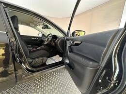 Nissan Qashqai FM66OOB