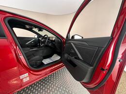 Vauxhall Astra SH24KNK