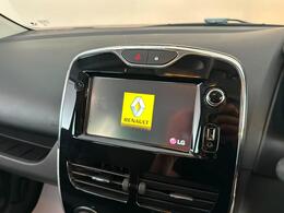 Renault Clio LO64FZP