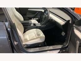 Tesla Model 3 SJ23ZWP