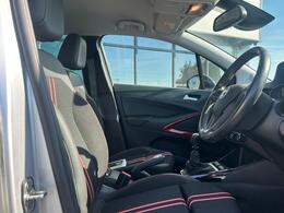 Vauxhall Crossland FG73GZK