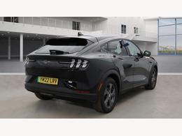 Ford Mustang Mach-E YM22LRV