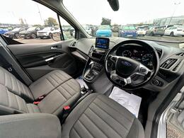 Ford Transit Connect AE21KCU