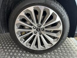 Audi e-tron RY21HHX