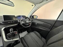 Peugeot 3008 MJ17EHF