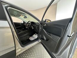 Vauxhall Grandland X FP21OZF