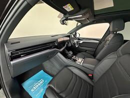 Volkswagen Touareg KY69UHS