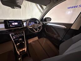 Volkswagen T-Roc AV22SYR