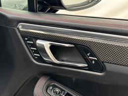 Porsche Macan WM66DZS