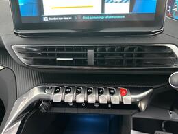 Peugeot 3008 MM71FCE