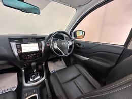 Nissan Navara BK70YHX