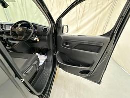 Vauxhall Vivaro KS23DHY