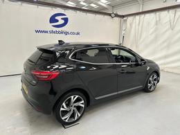 Renault Clio YE71SWN