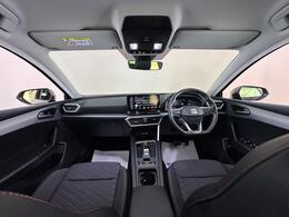 SEAT Leon YO24HWH