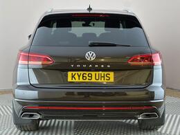Volkswagen Touareg KY69UHS
