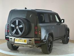 Land Rover Defender 110 FJ25GUH