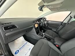 Volkswagen Golf AU20UTR