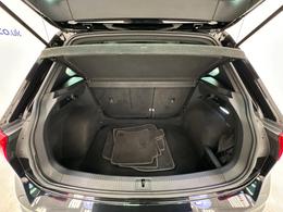 Volkswagen Tiguan RJ23FGX
