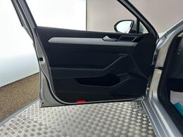 Volkswagen Passat AD19KLE