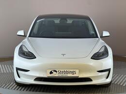 Tesla Model 3 AF22DGX