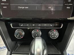 Volkswagen Passat YE70PYB