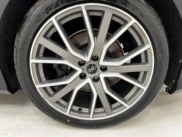 Audi A6 Avant YM21KLO