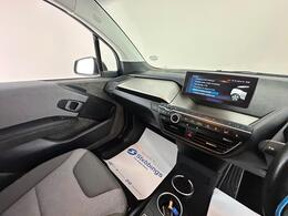 BMW i3 DN71VKG