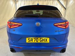 Alfa Romeo Stelvio SR70GHX