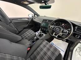 Volkswagen Golf DT66RVJ